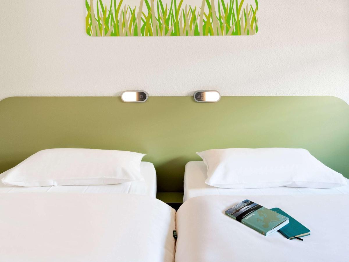 Ibis Budget Poitiers Nord Futuroscope Chasseneuil-du-Poitou Exterior foto